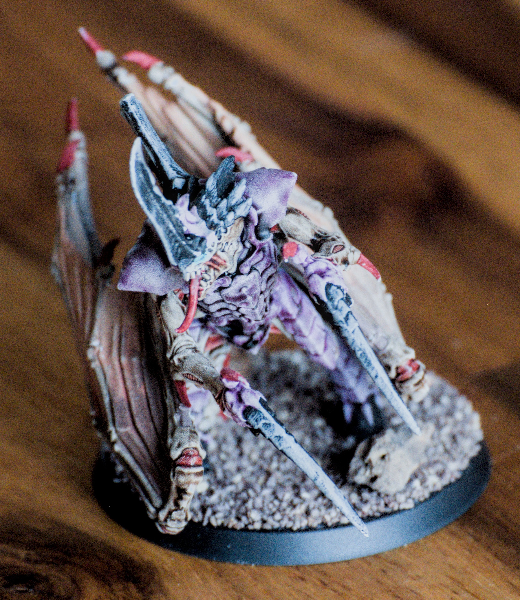 PRIMAT TYRANIDE AILÉ